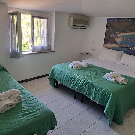 B&B Decarlo Property Tropea Exteriör bild