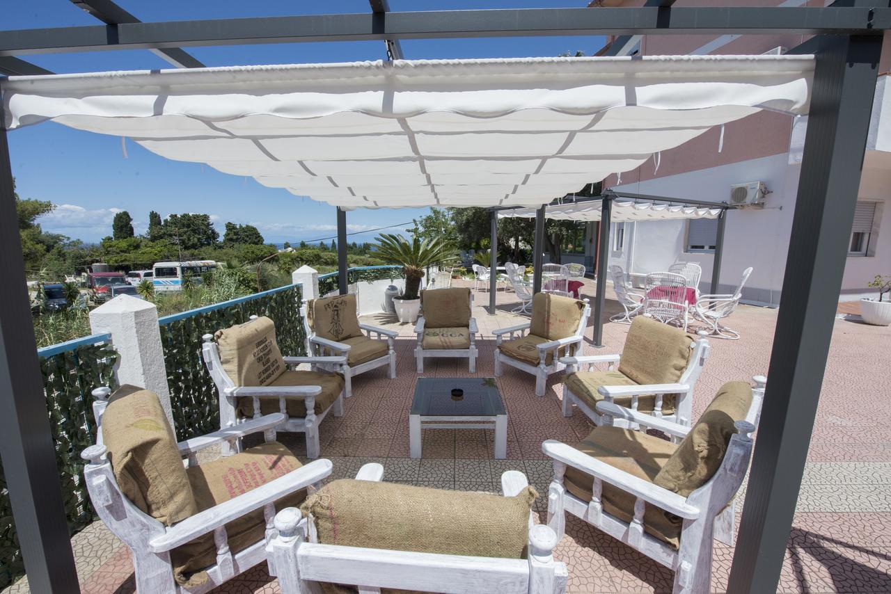 B&B Decarlo Property Tropea Exteriör bild