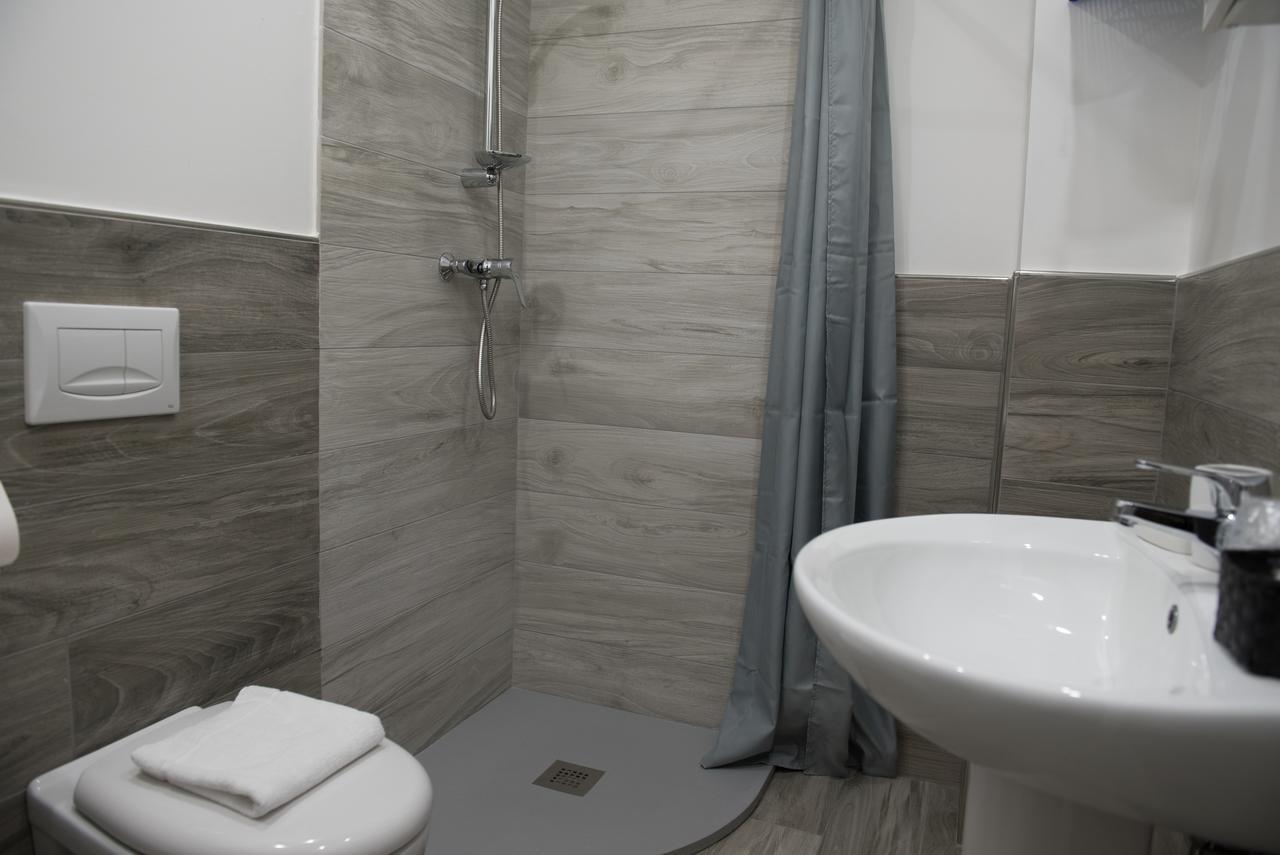 B&B Decarlo Property Tropea Exteriör bild